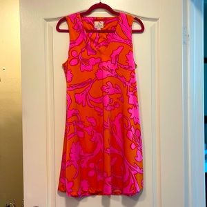 Gorgeous party dress! Vibrant, eye catching color!